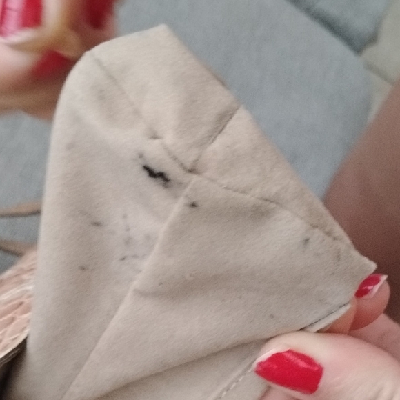 Brahmin Tan Embossed Leather Shoulder Bag - Picture 12 of 14